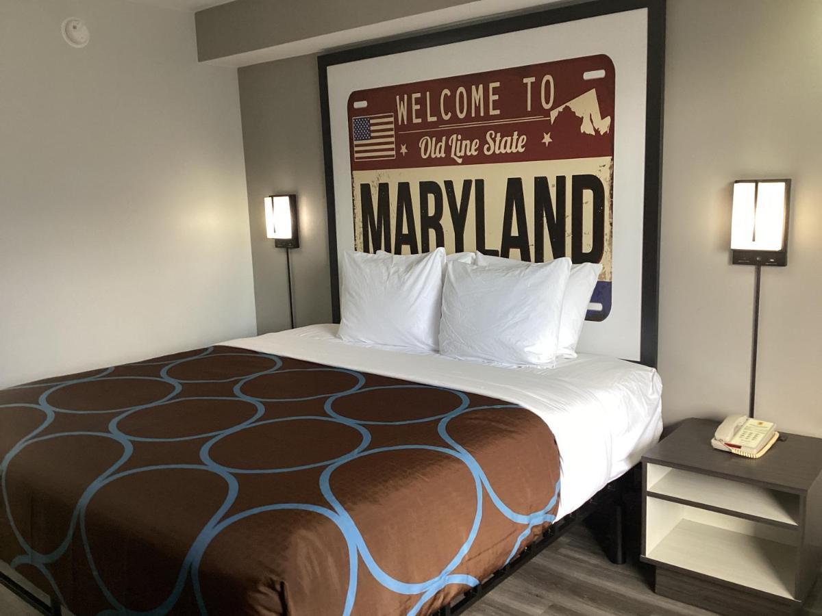 Super 8 By Wyndham Baltimore Northwest Buitenkant foto